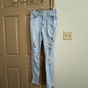 LEVI’s Light Blue Distressed Women's Jeans